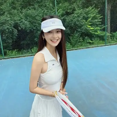 贾英